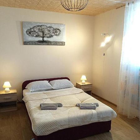 Apartment Benic 扎达尔 外观 照片