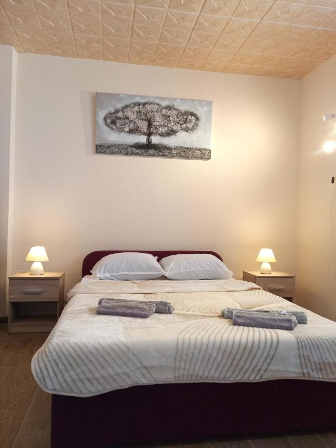 Apartment Benic 扎达尔 外观 照片